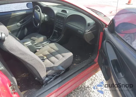 1996 Ford Mustang из США, поврежденный, VIN 1FALP4046TF106687